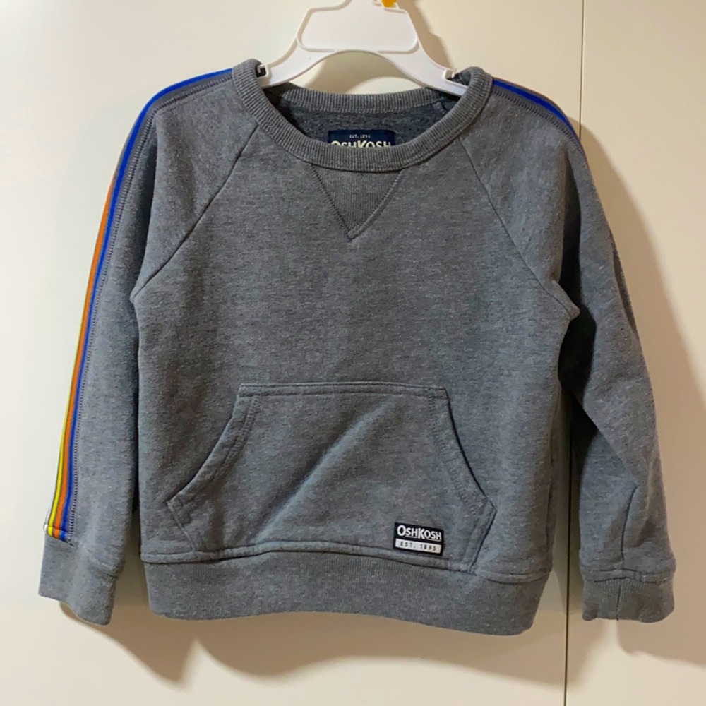 Oshkosh boy’s sweatshirt
